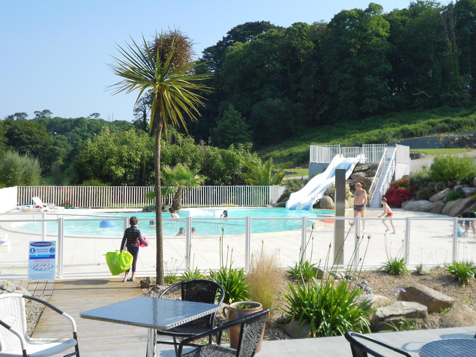 Camping De Trezulien Douarnenez Exterior foto